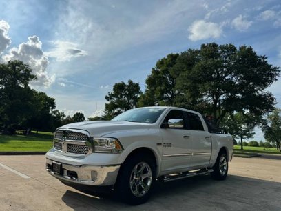 Used 2014 RAM 1500 Laramie w/ Convenience Group