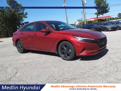 Used 2023 Hyundai Elantra SEL