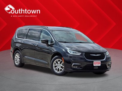 Certified 2022 Chrysler Pacifica Touring-L