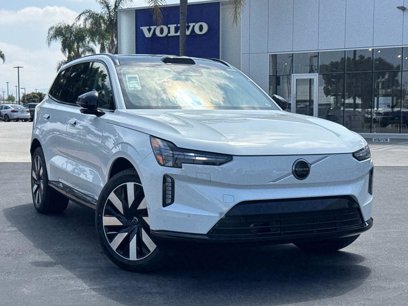 New 2025 Volvo EX90 Plus