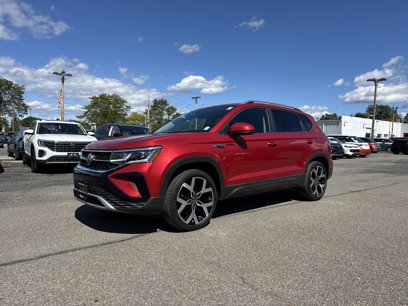 Certified 2022 Volkswagen Taos SEL w/ Panoramic Sunroof Package