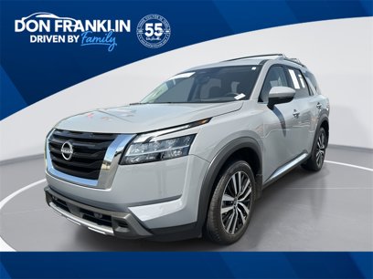 Used 2024 Nissan Pathfinder Platinum