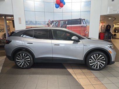 New 2025 Volkswagen ID.4 Pro