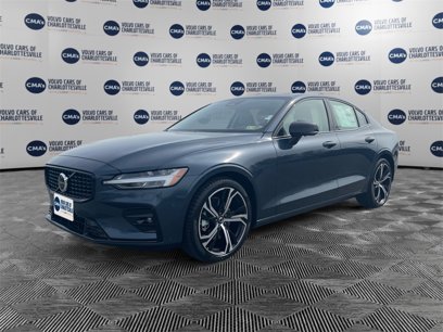 New 2024 Volvo S60 B5 Plus w/ Climate Package