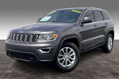 Used 2021 Jeep Grand Cherokee Laredo w/ Security & Convenience Group