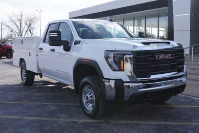 New 2025 GMC Sierra 2500 Pro w/ Convenience Package