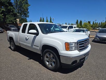 Used 2013 GMC Sierra 1500 SLT w/ SLT Convenience Package