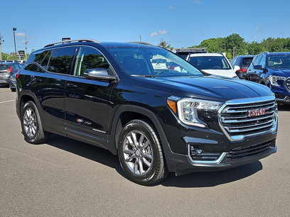 Certified 2022 GMC Terrain SLT w/ Infotainment Package II