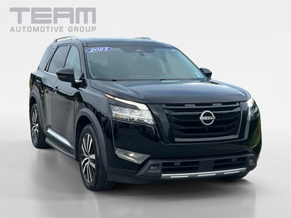 Used 2023 Nissan Pathfinder Platinum w/ Lighting Package (N93)