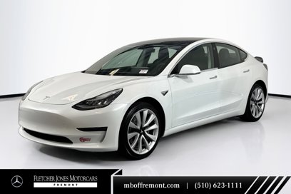 Used 2018 Tesla Model 3 Mid Range