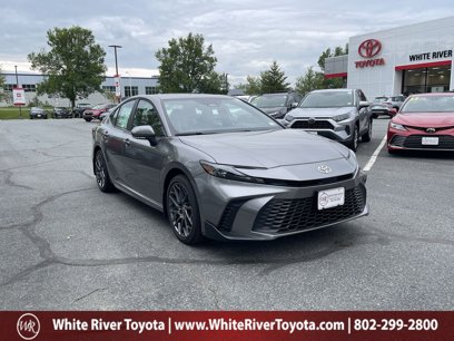 New 2025 Toyota Camry SE