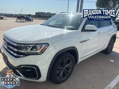 Used 2021 Volkswagen Atlas Cross Sport SE w/ Panoramic Sunroof Package
