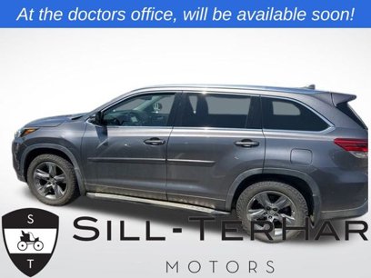 Used 2017 Toyota Highlander Limited Platinum