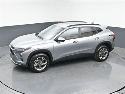 Used 2025 Chevrolet Trax LT w/ Driver Confidence Package