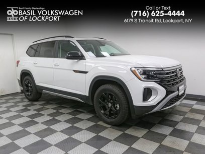 New 2025 Volkswagen Atlas Peak Edition SE