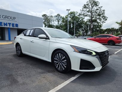 Used 2023 Nissan Altima 2.5 SV