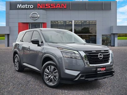 Certified 2025 Nissan Pathfinder S