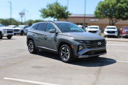 New 2025 Hyundai Tucson SEL