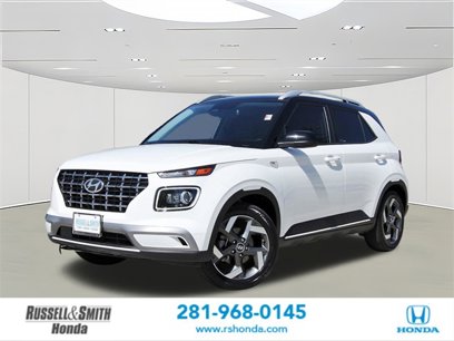 Used 2023 Hyundai Venue Limited w/ Cargo Package