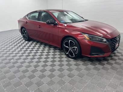 Used 2023 Nissan Altima 2.5 SR w/ SR Premium Package