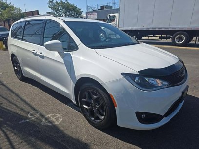 Used 2018 Chrysler Pacifica Touring-L Plus w/ S Appearance Package