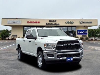 New 2024 RAM 2500 Tradesman w/ Chrome Appearance Group