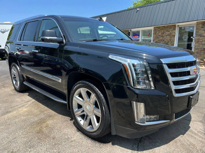 Used 2018 Cadillac Escalade Luxury
