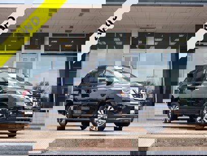 Used 2019 Nissan Pathfinder SL