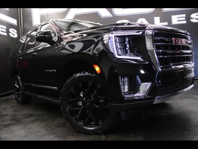 Used 2022 GMC Yukon SLT w/ SLT Premium Package