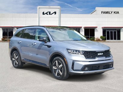 Certified 2022 Kia Sorento EX w/ Panoramic Sunroof Package