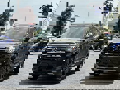 New 2025 Ford Explorer Active w/ Active Comfort Package