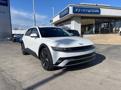 New 2025 Hyundai Ioniq 5 SE