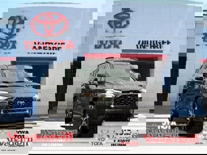 Certified 2024 Toyota Corolla Cross XLE