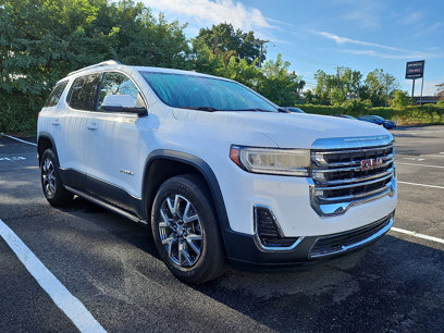 Certified 2023 GMC Acadia SLE w/ Driver Convenience Package