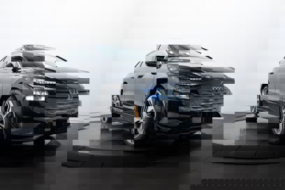 New 2025 Audi A6 e-tron Premium Plus