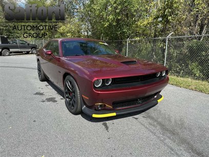 New 2023 Dodge Challenger R/T w/ Plus Package