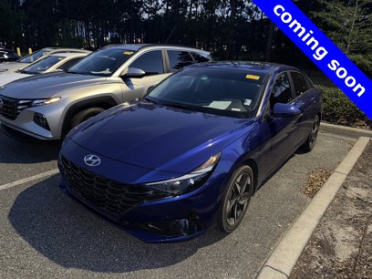 Used 2023 Hyundai Elantra Limited