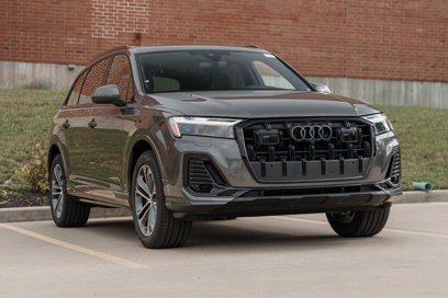 New 2025 Audi Q7 2.0T Premium Plus