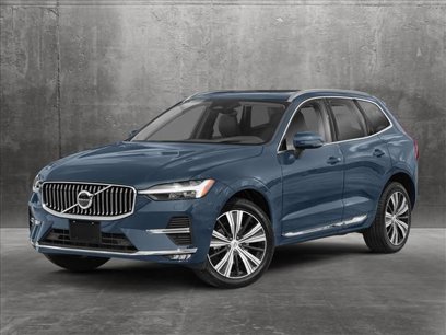 Used 2022 Volvo XC60 B5 Momentum w/ Climate Package