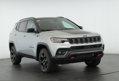 New 2024 Jeep Compass Trailhawk w/ Trailhawk Elite Group