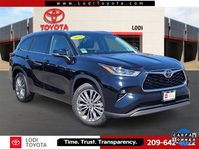 Used 2024 Toyota Highlander Platinum