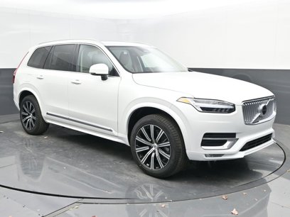 New 2025 Volvo XC90 B6 Core