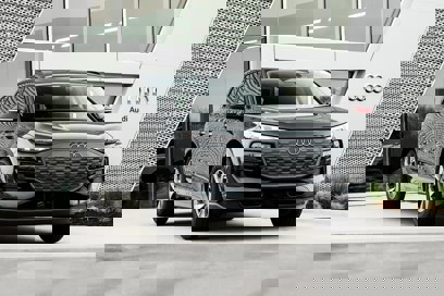 New 2025 Audi Q6 e-tron Premium Plus