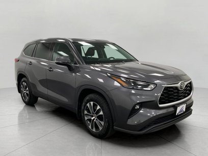 Used 2022 Toyota Highlander XLE