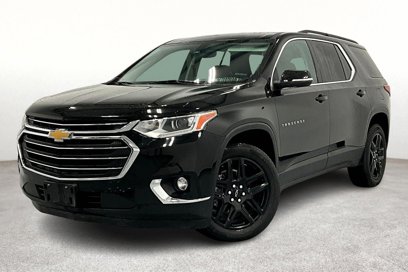 Used 2021 Chevrolet Traverse LT