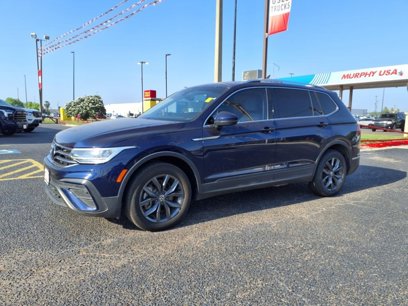 Used 2022 Volkswagen Tiguan SE