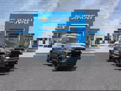 New 2025 Chevrolet Traverse LT w/ Midnight/Sport Edition