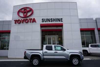 New 2024 Toyota Tacoma SR