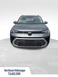 New 2025 Volkswagen Taos SE