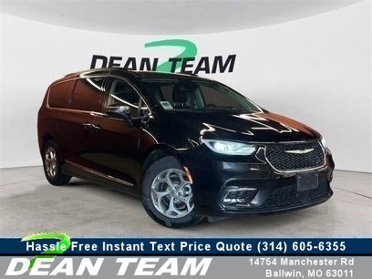 Used 2023 Chrysler Pacifica Limited